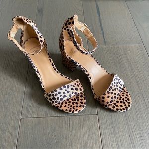 Gap Thick Heel Sandals Cheetah Dot Print